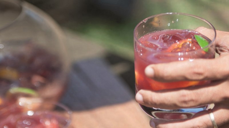 slow-gin-cocktail.jpg